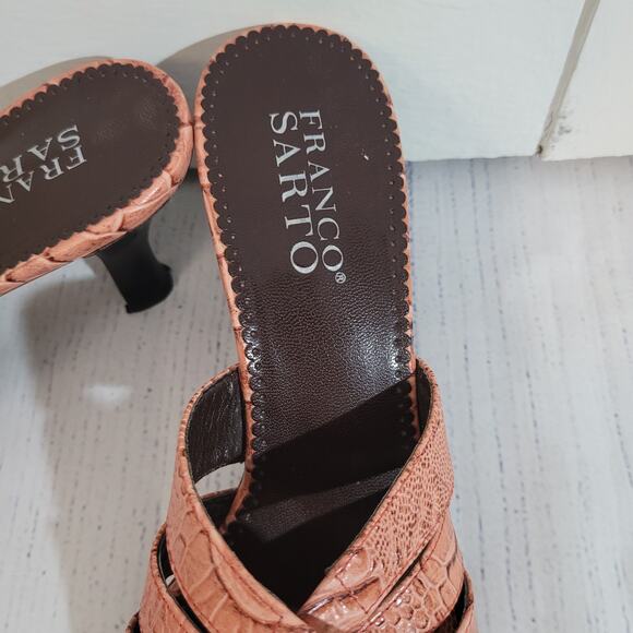 Franco Sarto	Size	8m	Salmon Leather Gator Pattern Crisscross Slide Heels - Picture 6 of 11